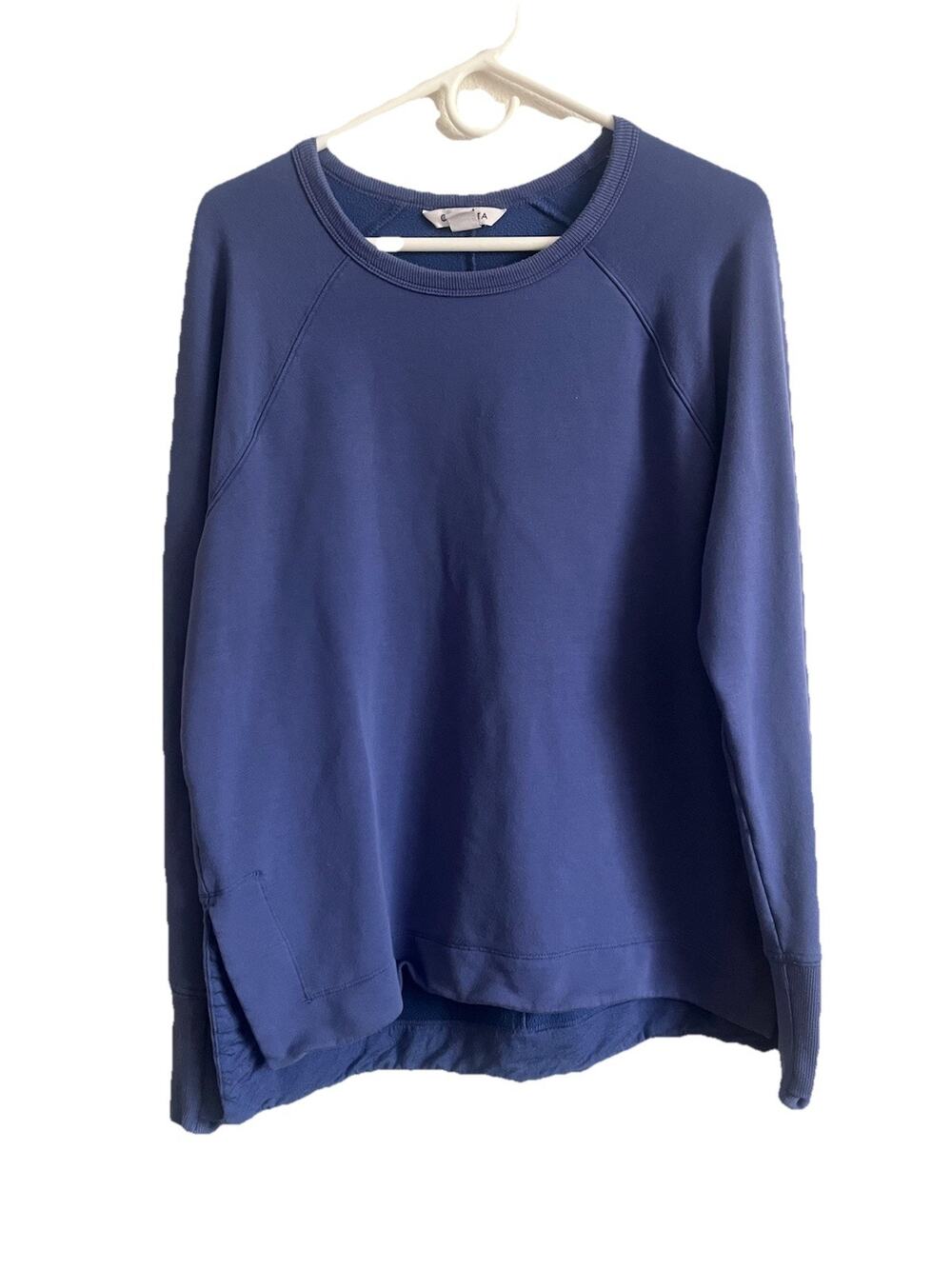Athleta Womens M Blue Fleece Lined Pullover Sweatshirt Long Sleeve Top Soft